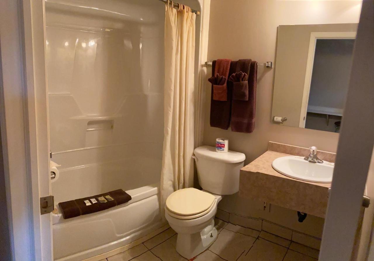Aspen Motor Inn Drayton Valley エクステリア 写真