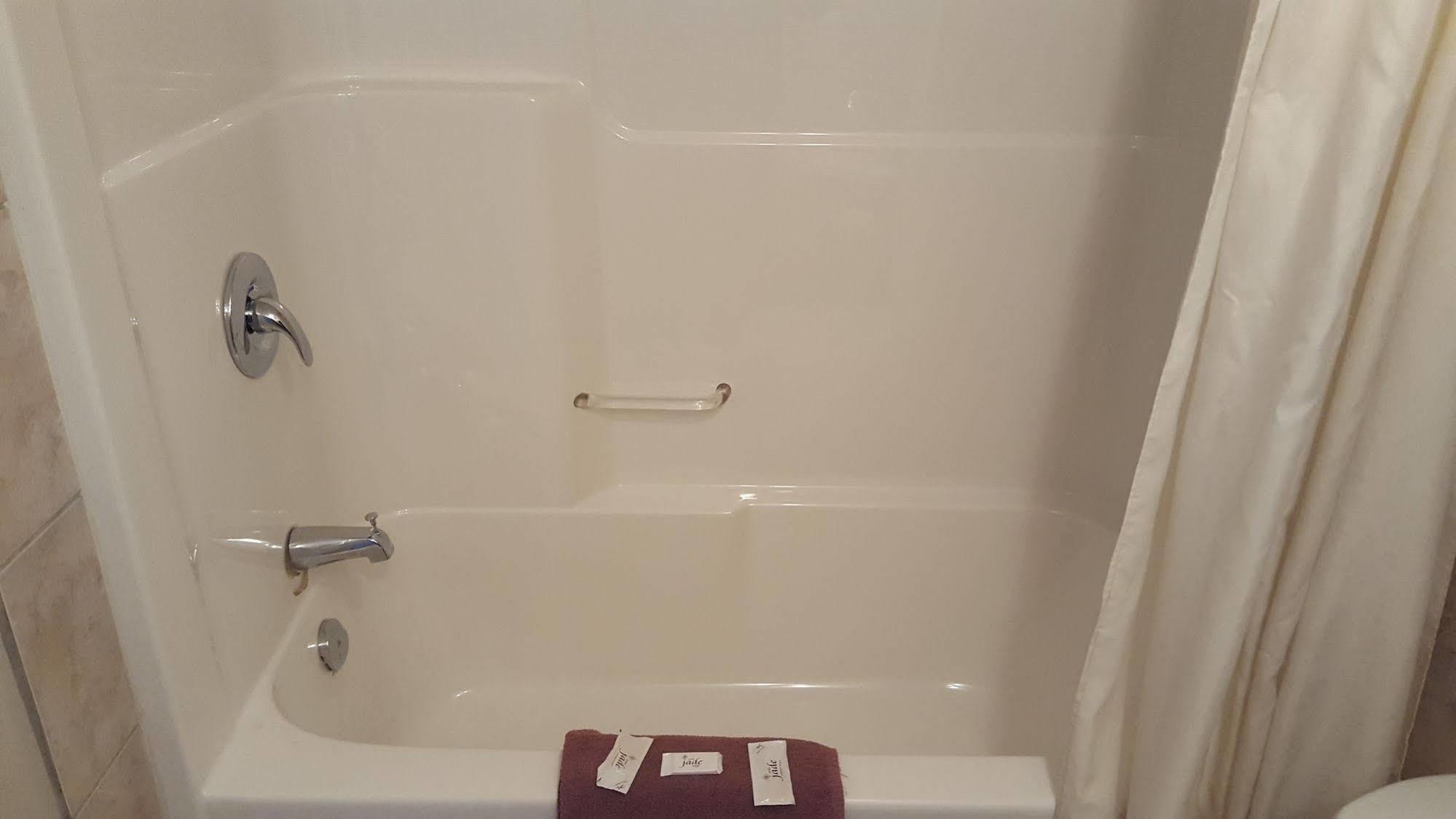 Aspen Motor Inn Drayton Valley エクステリア 写真